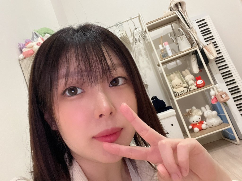 影／櫻花妹KTV直播「尿尿進玻璃杯」一口喝下　業者得知怒報警！本人出面道歉