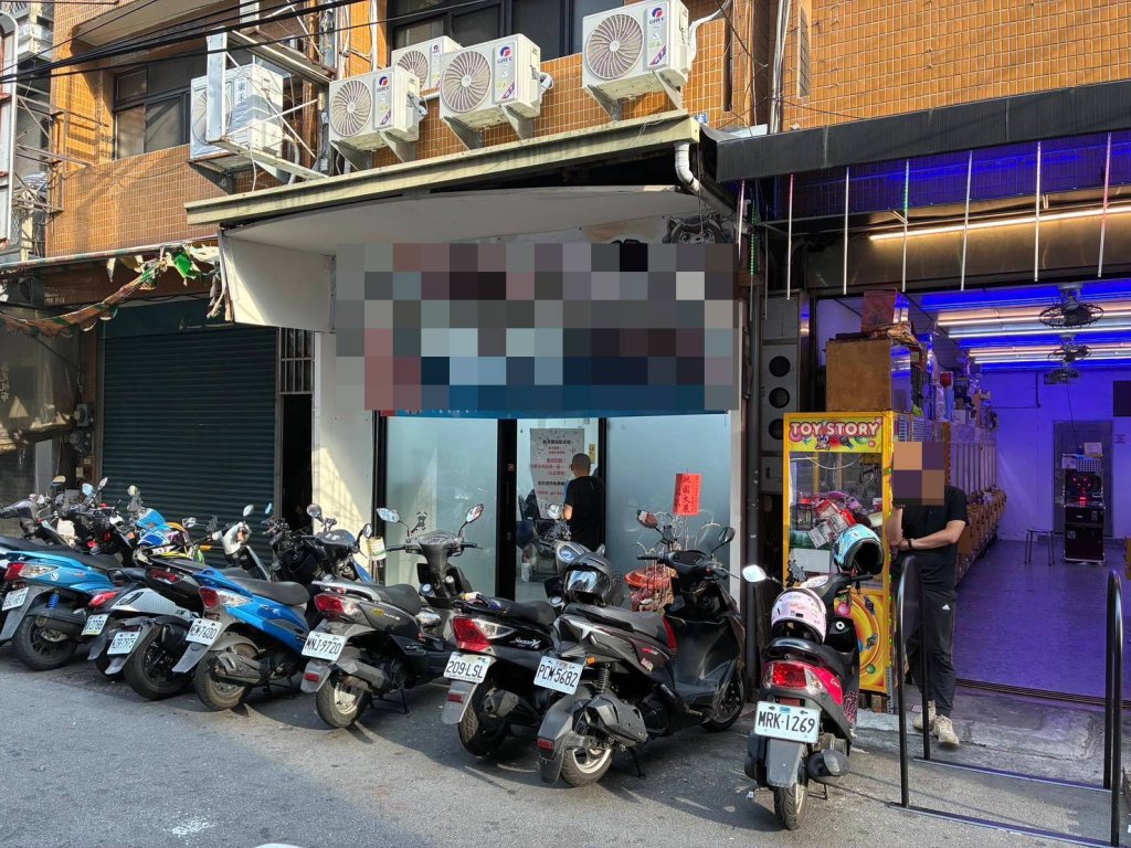 台中桌遊店竟成「無人賭場」！警突襲查獲4人對賭　藏身文教區惹議怒斷水電