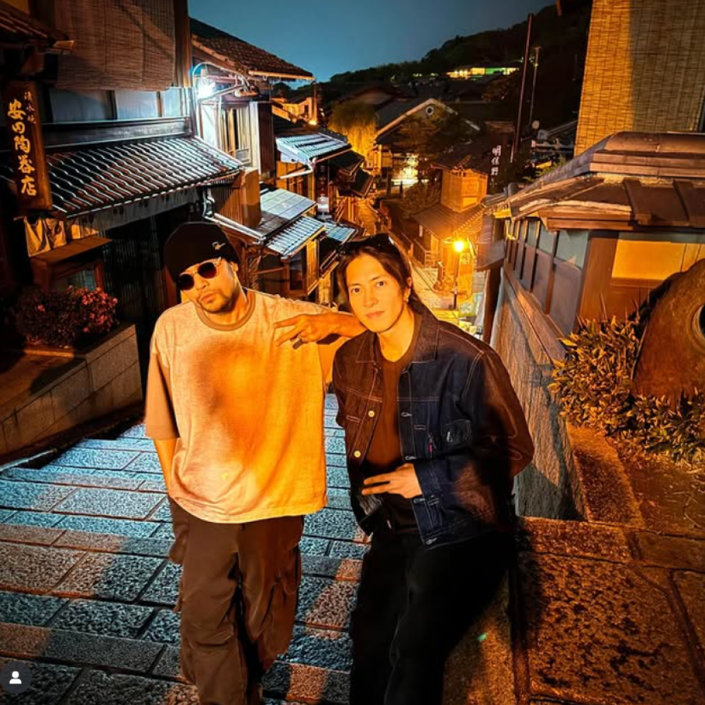 周杰倫夜遊京都驚見「男神地陪」！山下智久現身當導遊