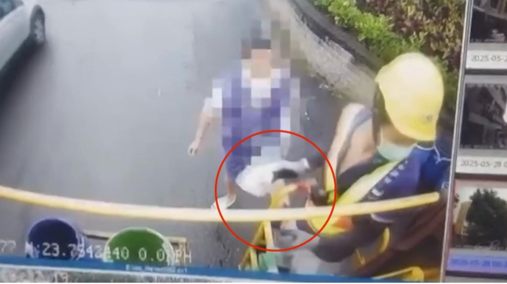 竹山鎮男子垃圾未分類竟暴怒！ 辱罵恐嚇清潔隊員還踹垃圾車