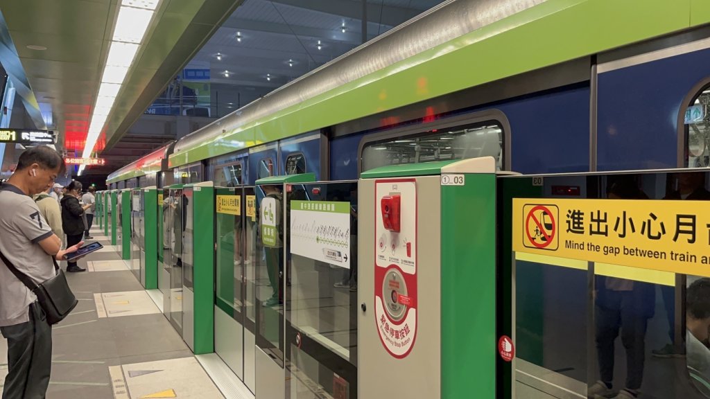 快訊/中捷深夜「龜速」行駛！設備異常致列車延誤