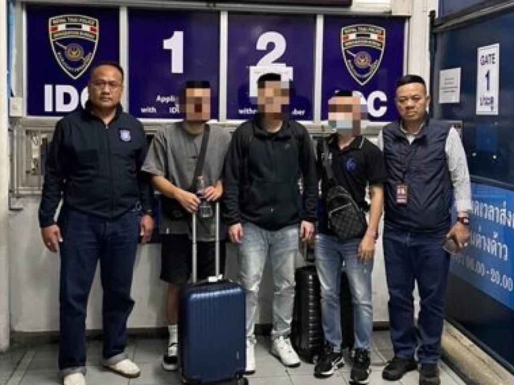 影／3台男入境泰國遭逮！涉詐騙攜帶19支手機闖關　在台前科紀錄、長相曝光