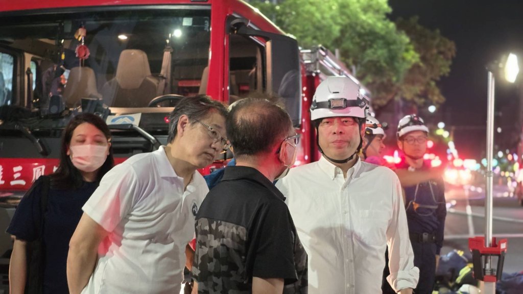 快訊／高雄重大火警！民眾驚憶「城中城」疏散上百人 陳其邁最新回應