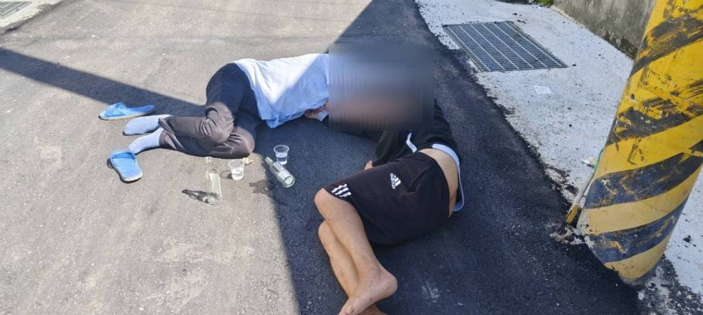 殺死酒友！花蓮兩名男子白天喝醉路倒　醒後繼續喝起口角釀悲劇