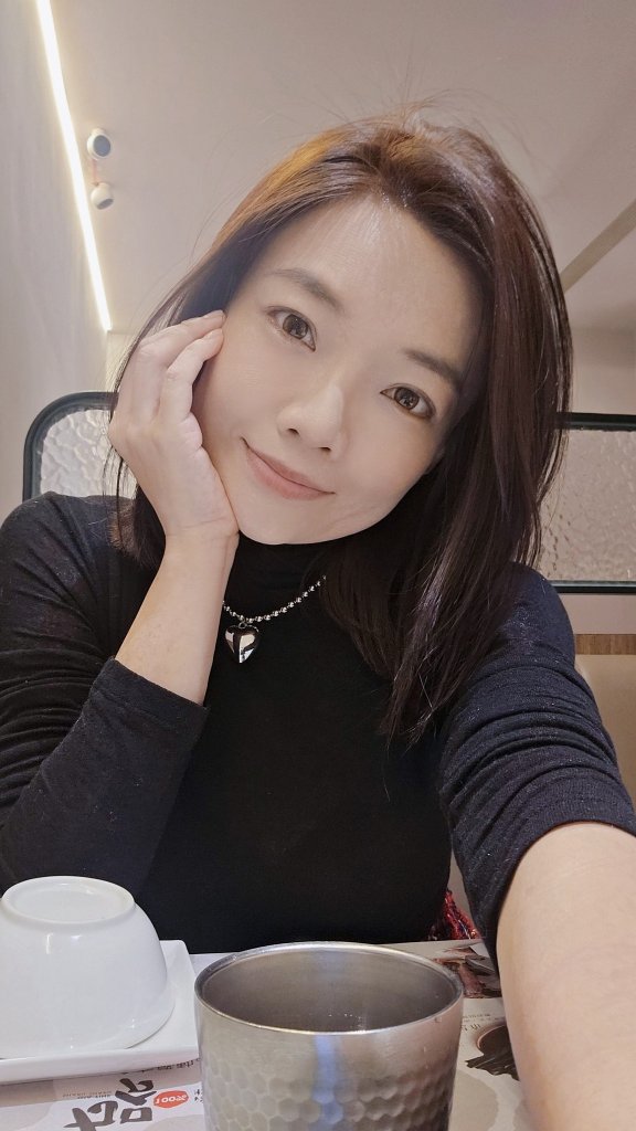 影射桃色風波還嘲「奶奶比頭大」！網紅凱薩琳遭判刑10月、可罰金了事