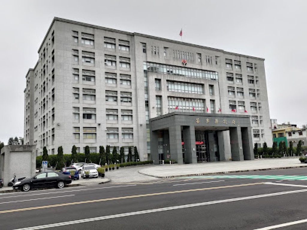 苗栗縣府科長疑似墜樓亡　凌晨發現陳屍辦公大樓後方坡道