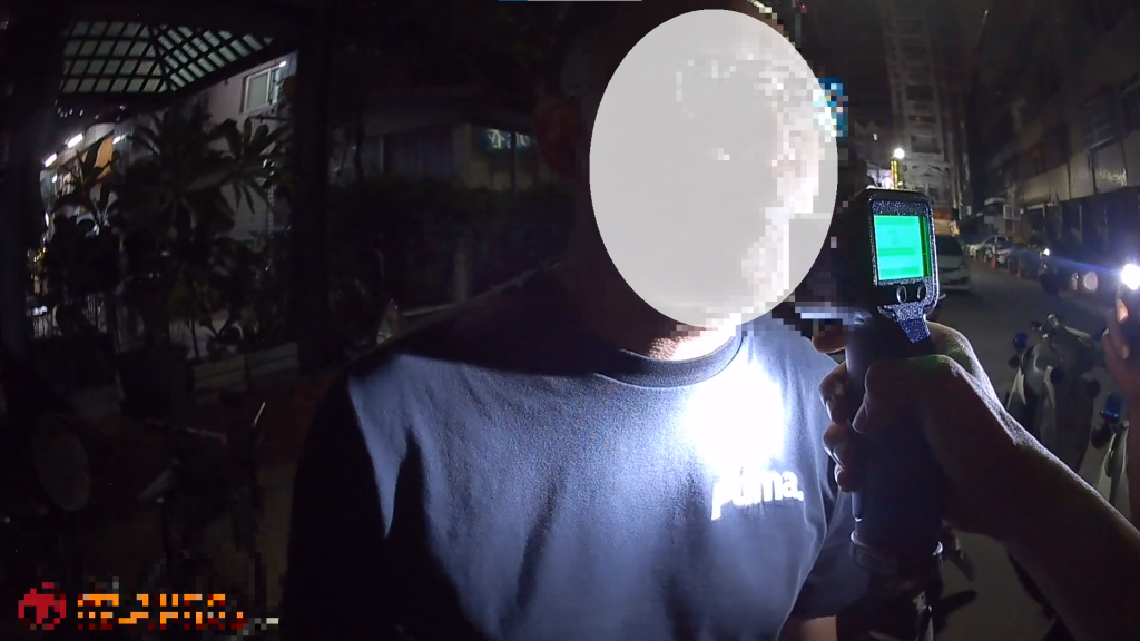 酒駕男自嗆警察「你是道德老師？」酒測0.93還無照被起訴