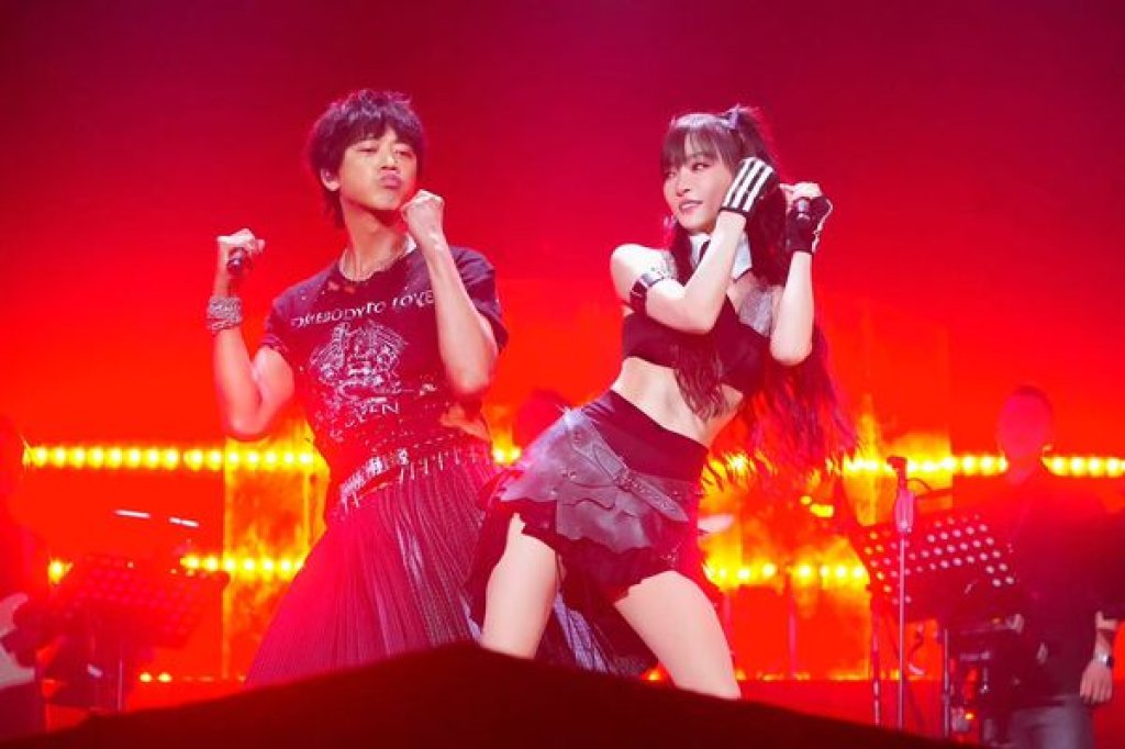 信巡演開唱驚喜嗨跳〈姐姐〉！合體謝金燕坦言壓力大