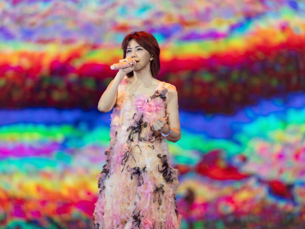 孫燕姿高雄巨蛋開唱　徐佳瑩、比爾賈合體現身打臉婚變