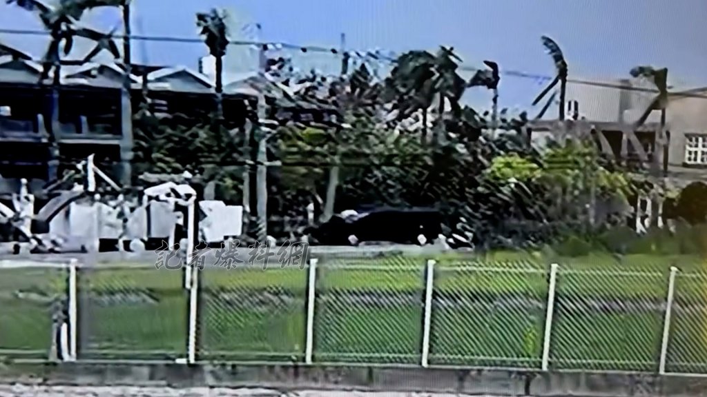 獨／影／《花甲》劇組車禍撞瞬曝！9人巴爆胎猛撞電桿...車頭撞爛　5人急送醫