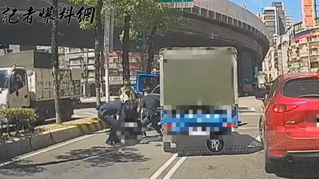 三重男毒駕茫了路中「盹龜」　警敲窗驚醒第一時間竟想這麼做...