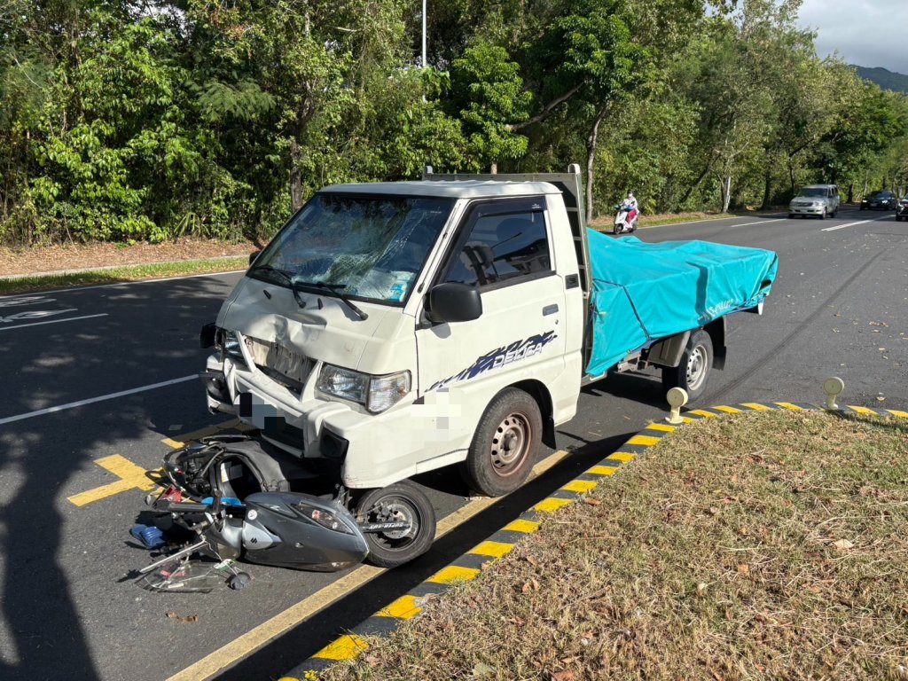 宜蘭礁溪死亡車禍！　84歲翁騎機車遭小貨車追撞傷重不治
