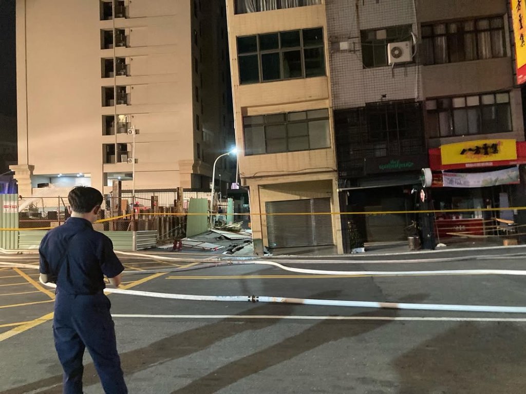房子被挖倒還被告貪錢!建商反咬高雄住戶 法官打臉判敗訴