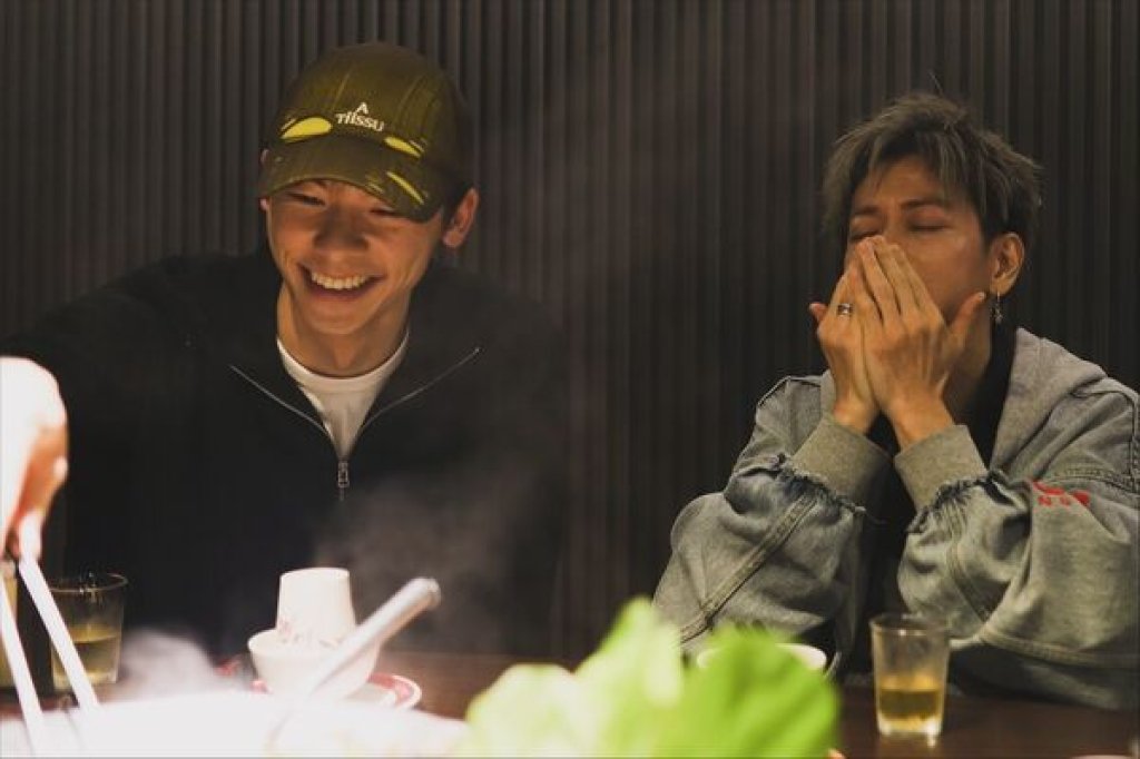 佐藤健、許光漢相約吃火鍋　粉絲嗨喊「夢幻聯動」！