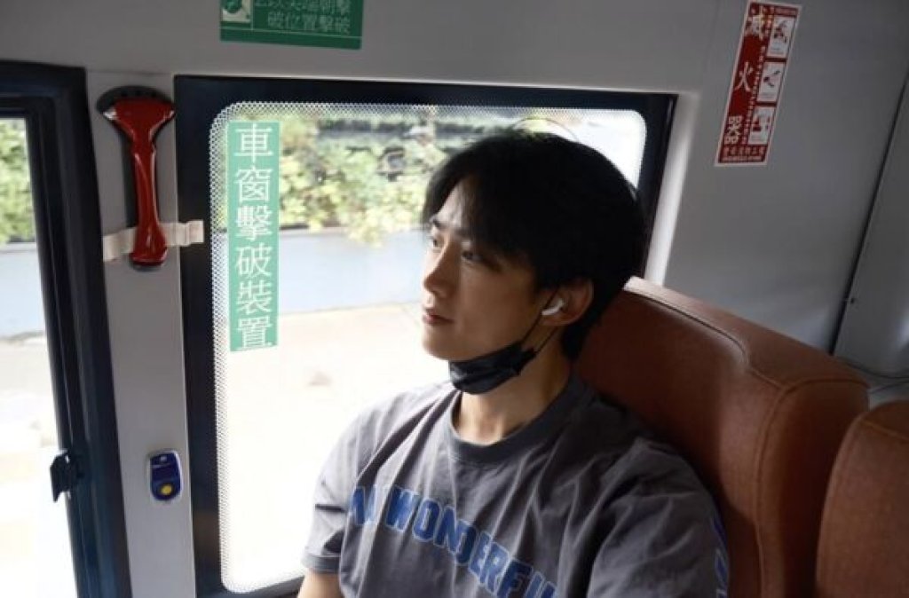 玉澤演台中遭粉絲偷拍　中文沉痛喊話：「千萬別偷拍我」