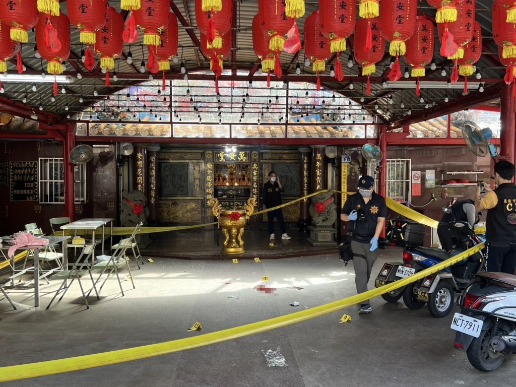 驚悚！基隆88歲老翁鞭炮綁身上引爆　臟器外露重傷送醫