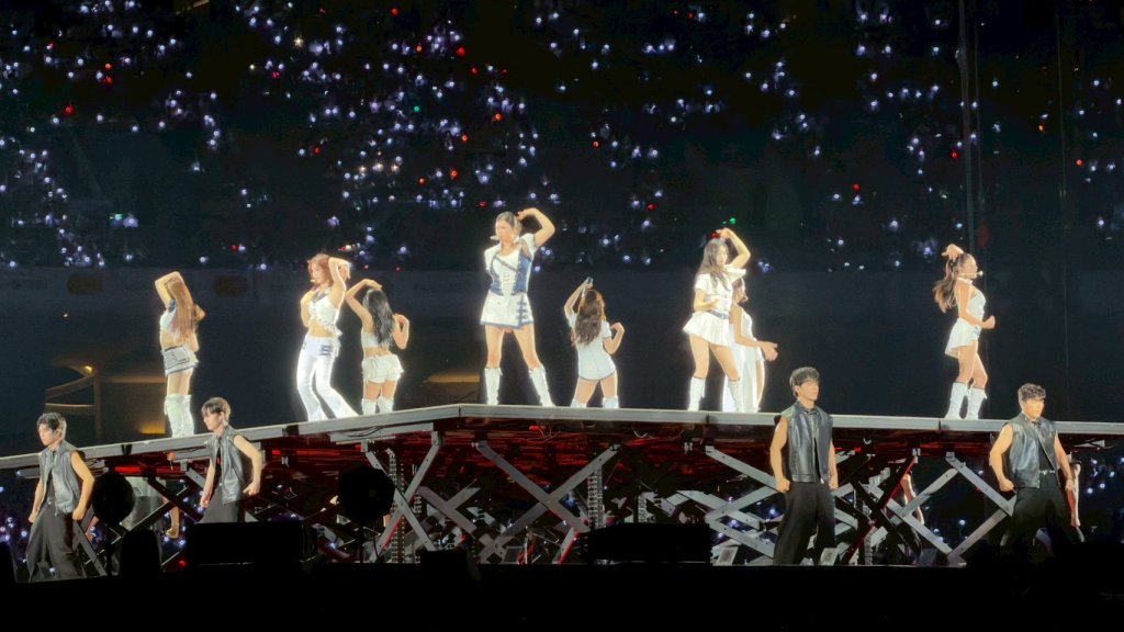 TWICE高雄最終場嗨翻！子瑜台語問候　成員中文大進步