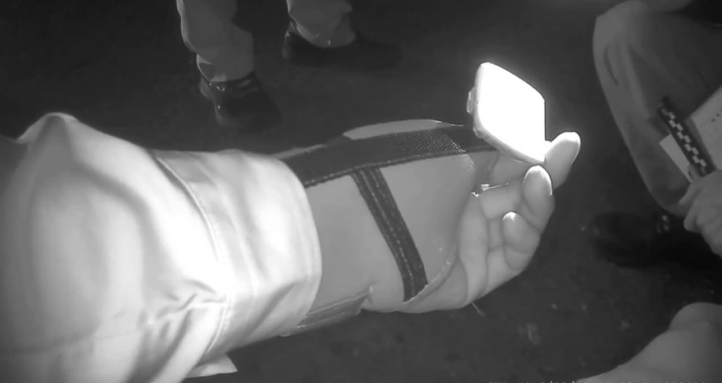 法網恢恢！花蓮自小客車撞傷行人肇逃　現場遺留「拖車鉤蓋」成罪證