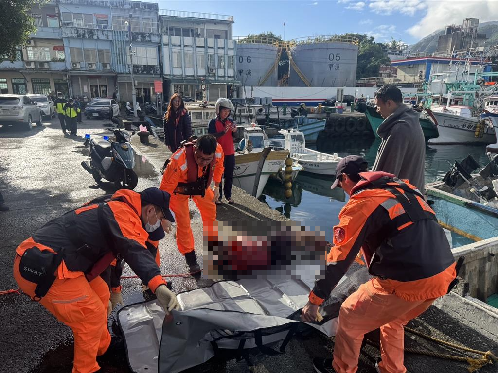 南方澳漁港驚見浮屍！7旬老婦疑夜間活動不慎落海