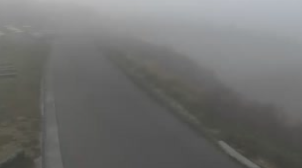 寒流將襲！合歡山路面結冰增多　台14甲恐機動封路、上山務必帶雪鏈