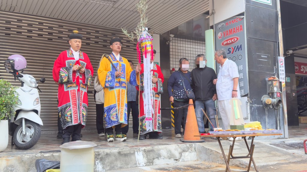 女清潔員遭酒駕撞死！道士招魂10次擲筊未果　葬儀業者嘆：怨氣太重了