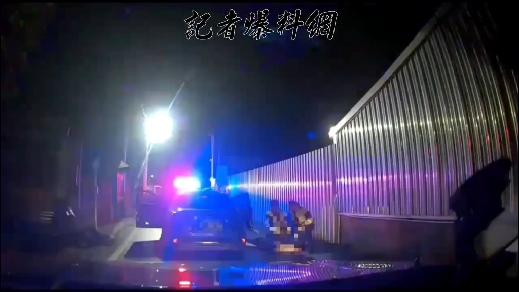 淡水豬肉商兄弟檔掛假牌還毒駕　警包抄活逮搜出武士刀