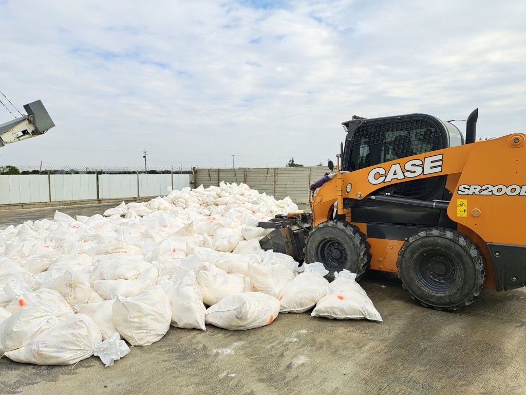 芳苑鄉蛋雞場染禽流感 彰縣動防所撲殺2萬7,347隻蛋雞
