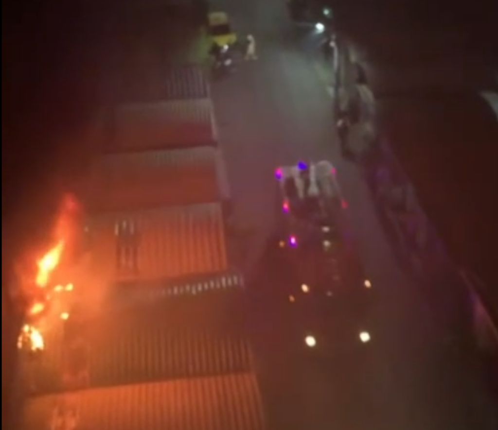  台中潭子死亡火警！3層樓建築失火66歲男葬身火窟　94歲父救出