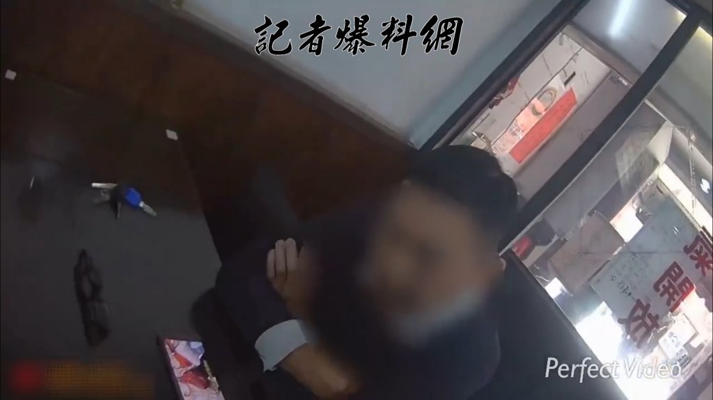 吃麵不滿「被插隊」　中和莽男掏30公分手斧砍客人