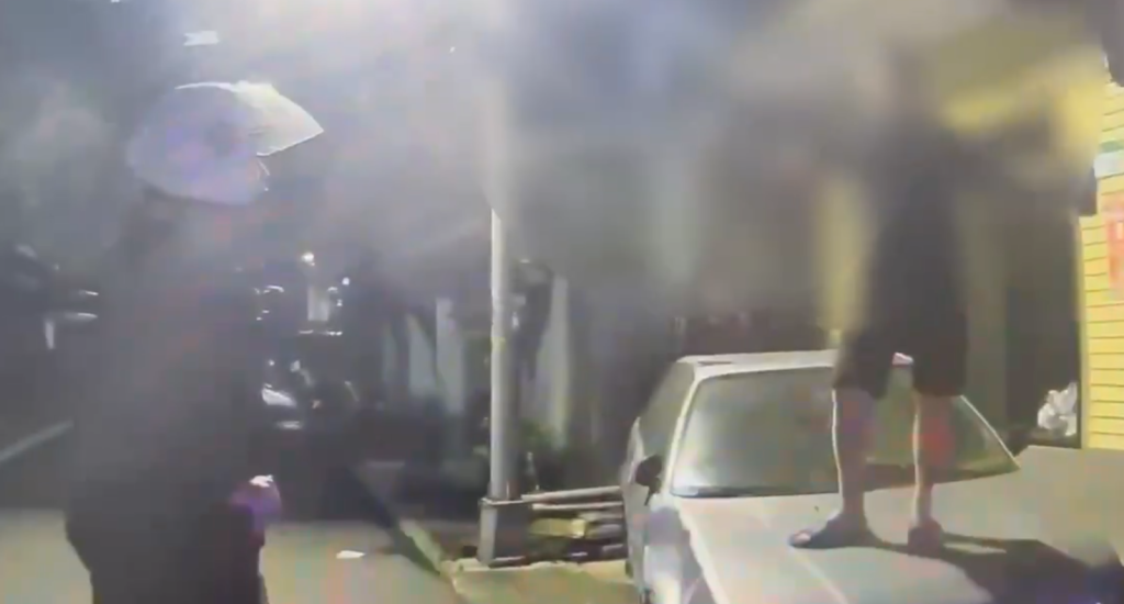 北市男子踩別人轎車引擎蓋上喝酒！　員警制止無效強力壓制被控傷害