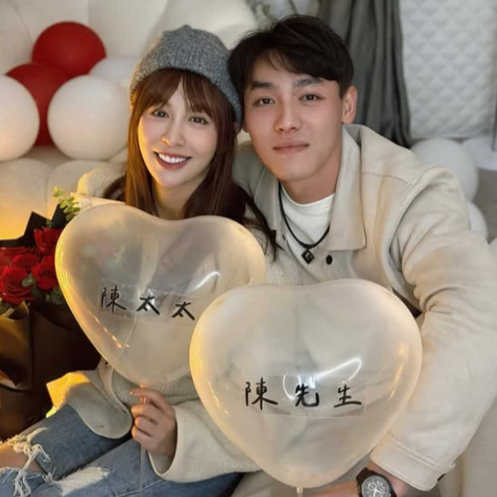 啾啾、陳晨威辦性別派對！煙霧揭曉寶寶性別全場超嗨