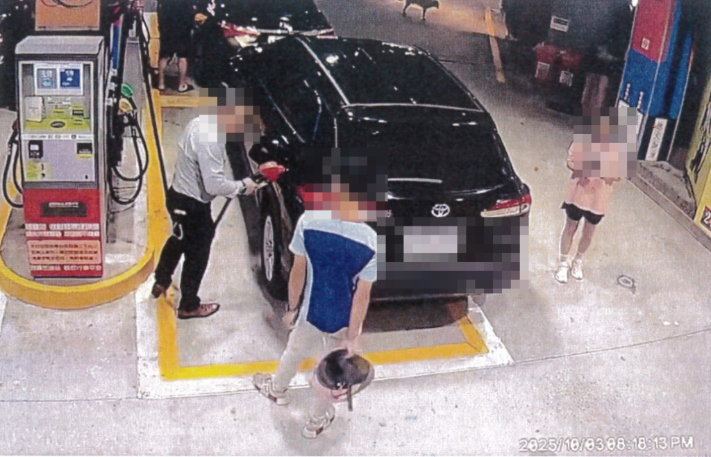 獨家爆料／男控加油站無理拒客！站方還原經過揭他疑進女廁抽菸　遭員工制止嗆：我等你十點下班