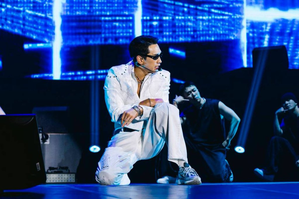 聽障粉絲被RAIN點名「為何不跳？」　親用繁體中文致歉