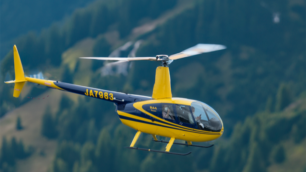 阿蘇觀光直升機「不是第一次」失聯！同款R44去年曾迫降釀3人重傷　營運方宣布暫停觀光飛行