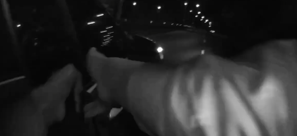 藏毒拒檢警開3槍！新店兩警受傷嫌犯逃逸　接應者落網大量毒品曝光