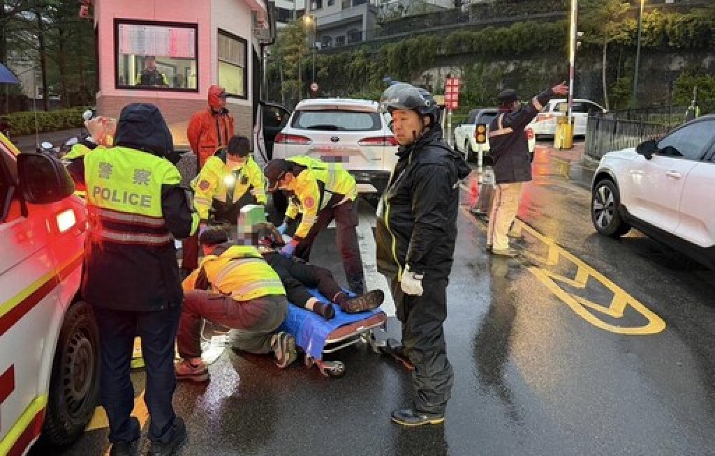 寒流濕冷夜…新店Uber女司機進社區「突昏倒OHCA」　送醫仍不治