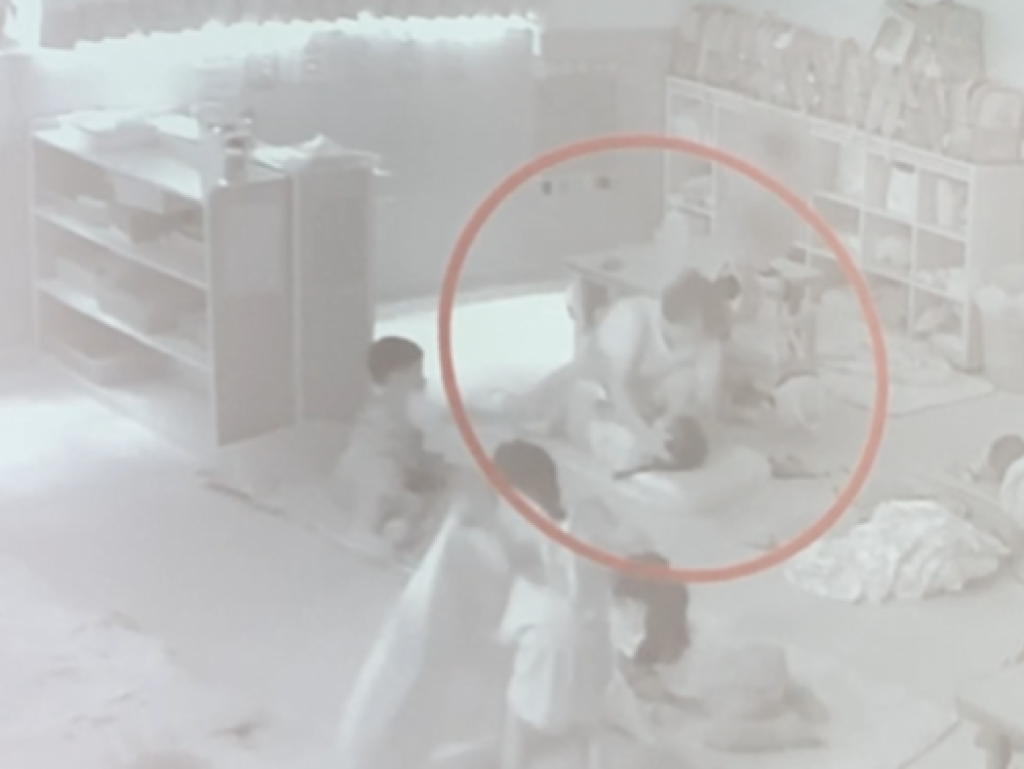 別人的囝死袂了？新北土城連鎖私幼「無照師」4天虐童逾50次