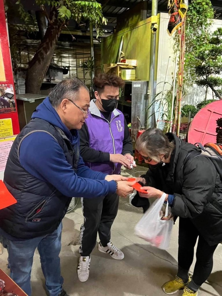 除夕夜不孤單　台中普聖宮舉辦圍爐愛心饗宴陪伴弱勢群族迎新年