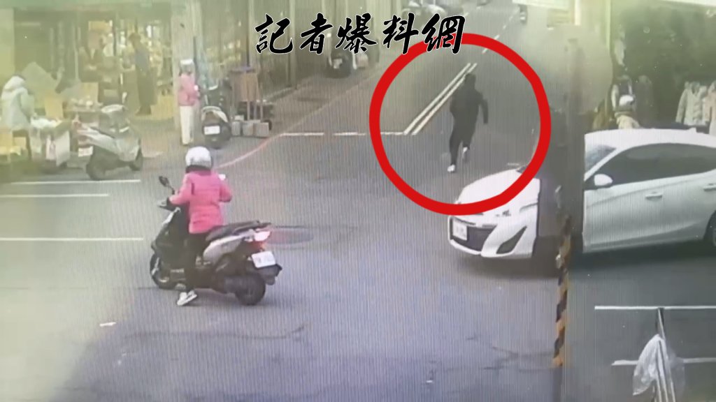 假買金真搶奪！新屋銀樓遭劫42萬金飾　楊梅警9小時內拂曉緝獲3嫌