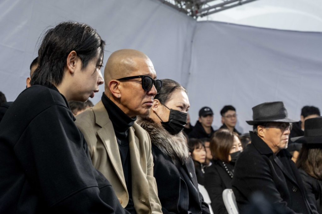 姜元來曝具俊曄在衛生紙寫滿「徐熙媛」　和他相擁痛哭