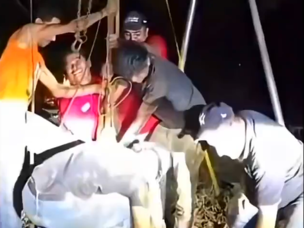 影／工安死亡事故！拆抽水馬達「誤觸高壓電纜」　8人被炸飛1人亡