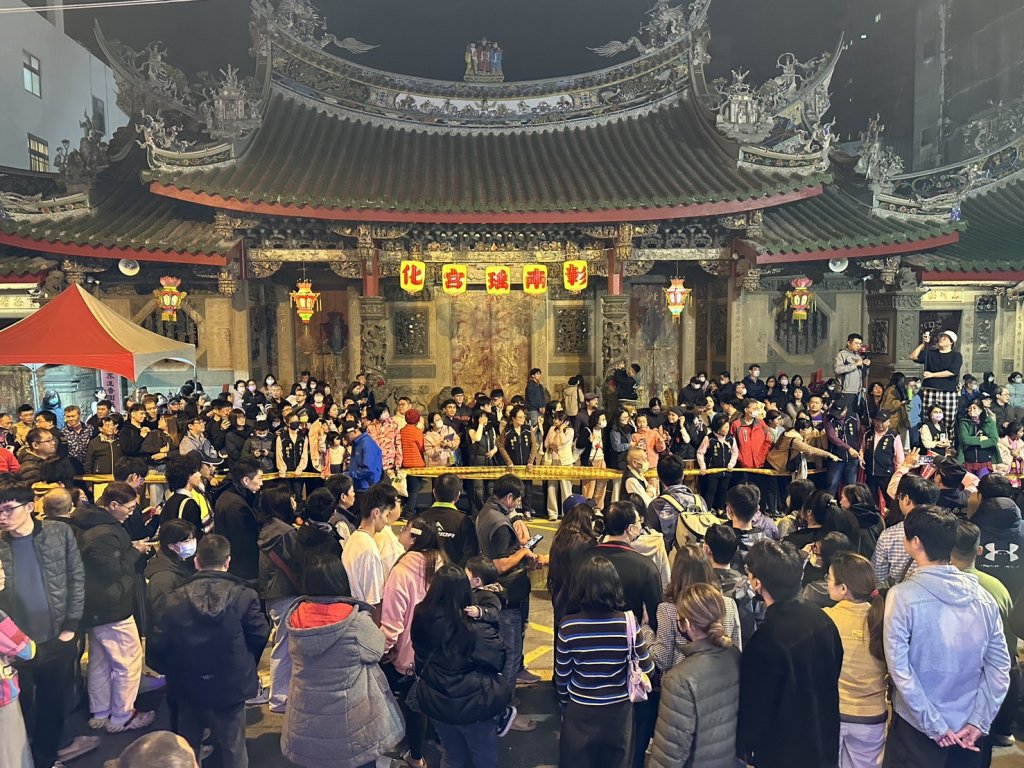 南瑤宮「路跑迎頭香」參加者都是頭香 四季簽揭示「商農皆旺、人需守靜」