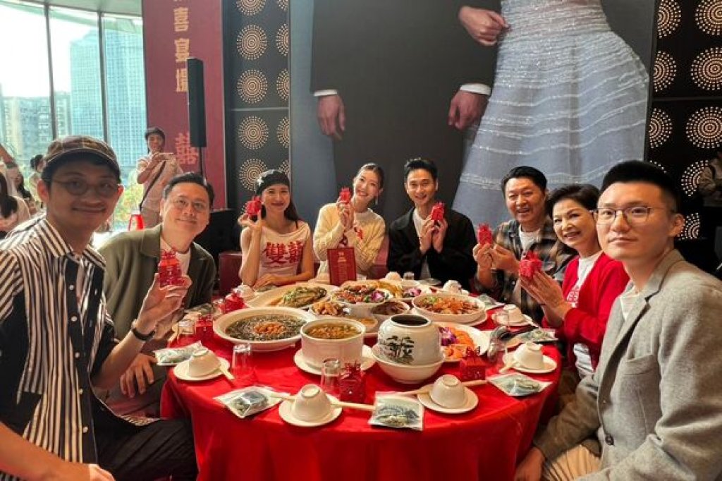 《雙囍》大巨蛋影廳「辦桌」吃喜酒　爆排隊亂象挨轟