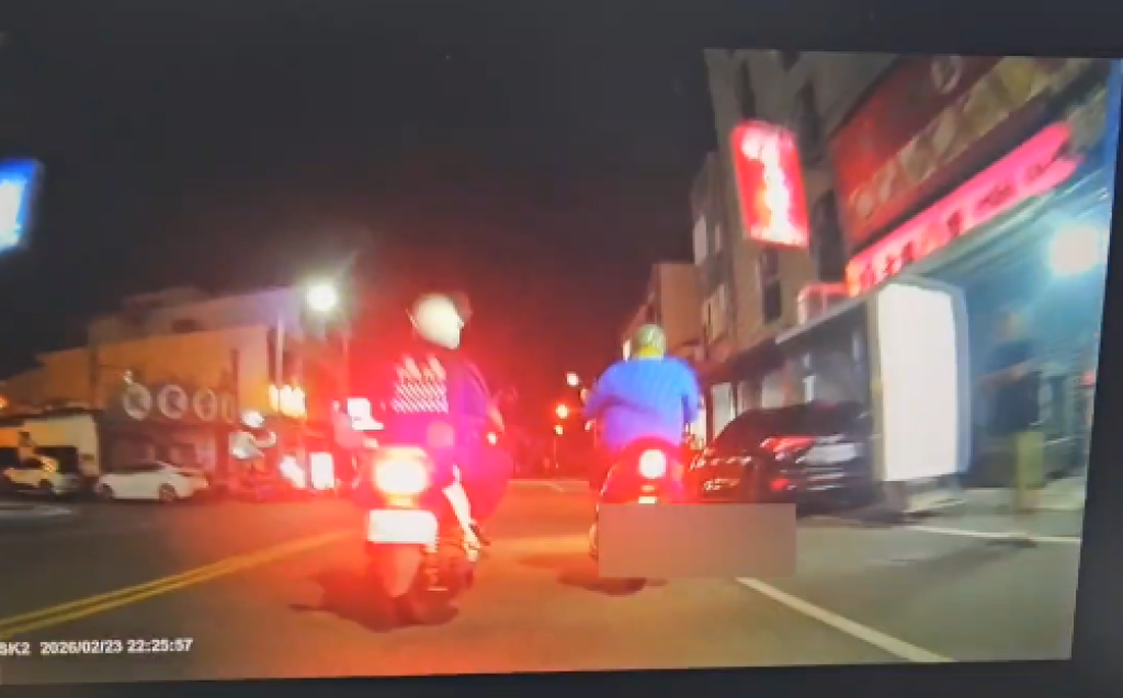 影/機車轉彎沒打方向燈 攔查後飄酒氣還加速逃逸 酒測值0.66落網