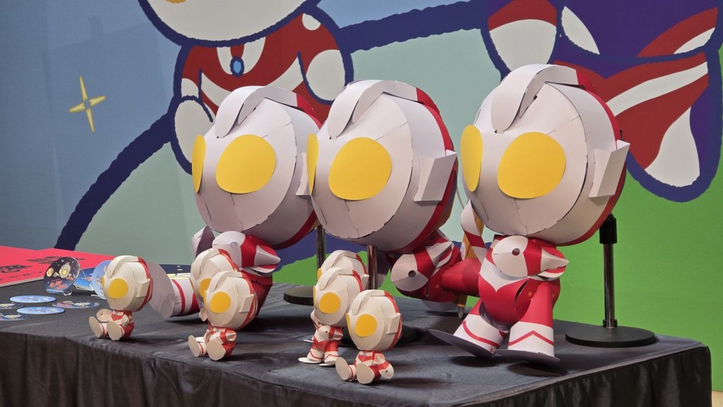 獨／高雄里長家火警！百個「超人力霸王提燈」慘遭燒毀