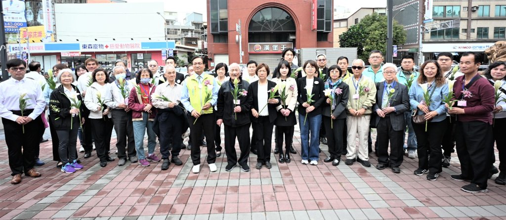 彰化縣各界以追思音樂會 獻百合花 紀念二二八和平日