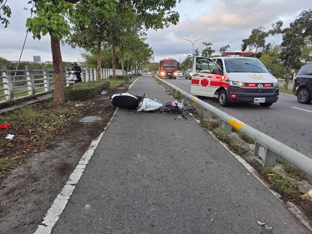 台中后里機車腳踏車相撞！　3人受傷