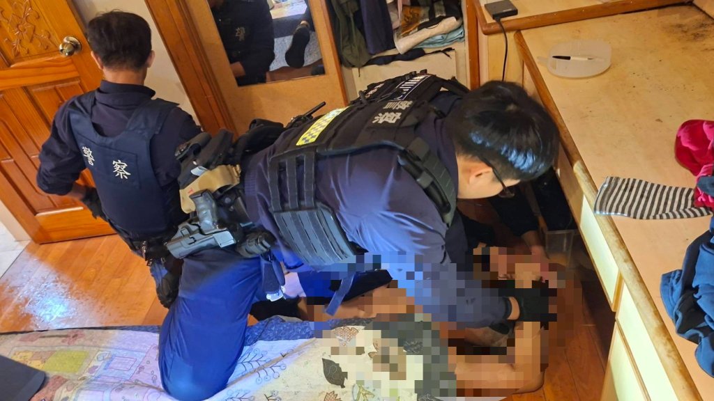 士林逆子吸毒後痛毆7旬老母還「強灌開水」　瓦斯爐燒手機阻報案