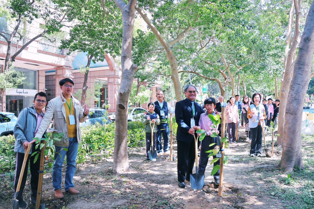 延續臺灣原生風景！  科博館植樹節深耕苗木撫育 為城市注入韌性綠意