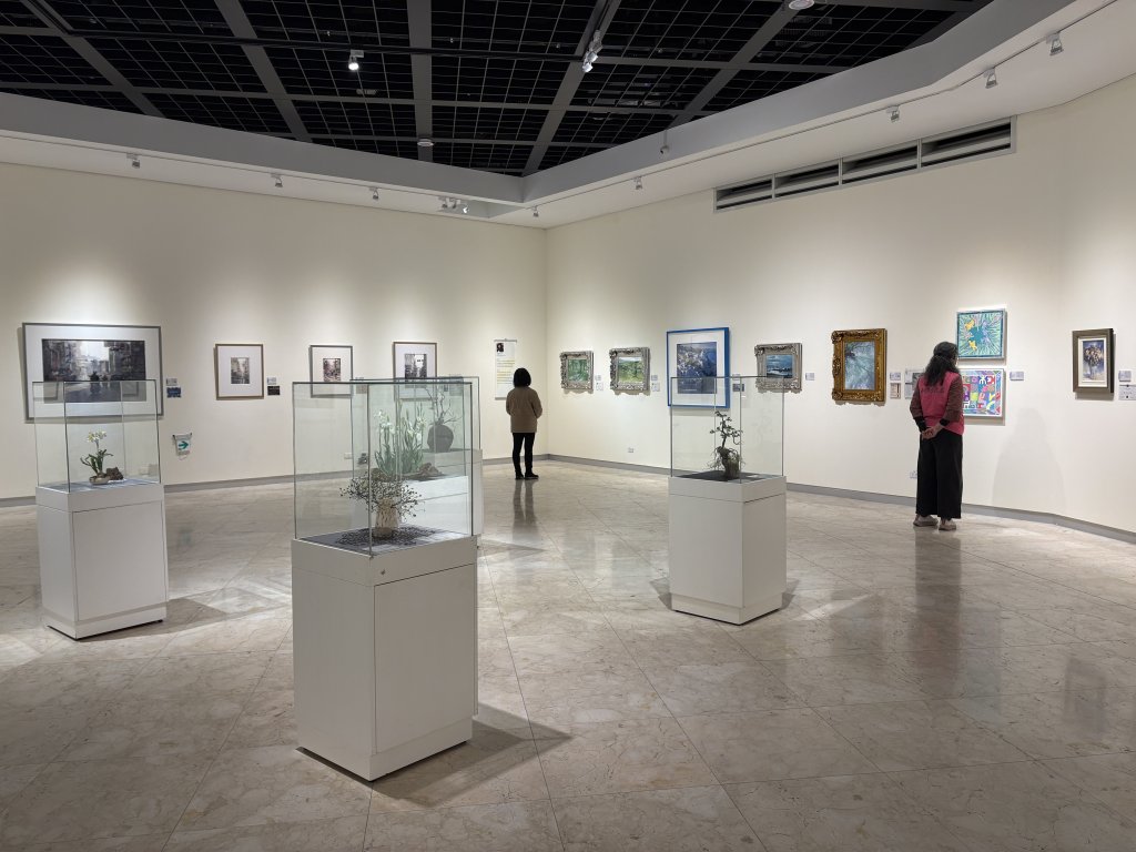 粘信敏攜手九位藝壇菁英在彰化縣文化局展現臺灣創作能量